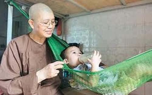 Thiện tâm - Những tấm lòng nơi cửa phật