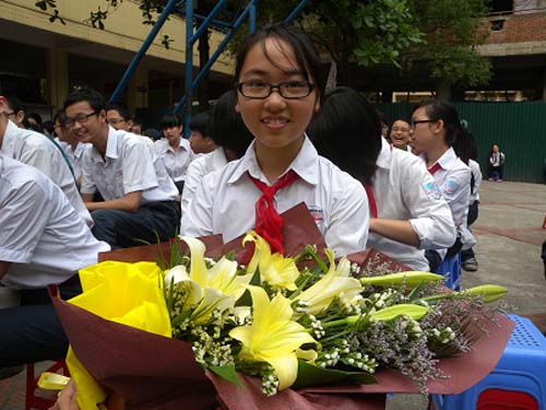 Gặp gỡ học sinh thi đỗ học bổng du học toàn phần của Chính phủ Singapore 