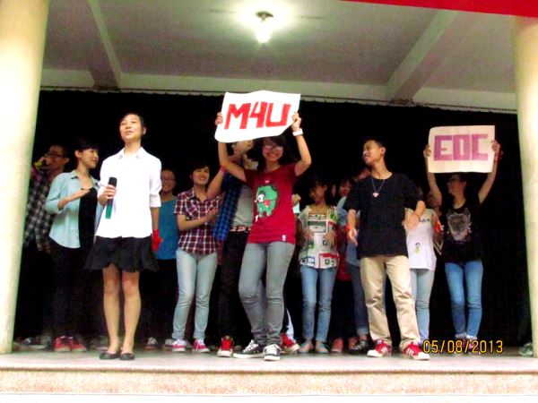 Buổi Chào cờ sôi động đầu năm học