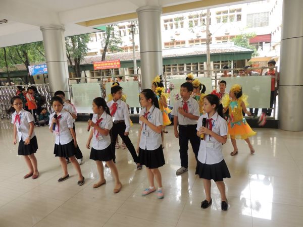 Cháy hết mình trong buổi sơ duyệt văn nghệ