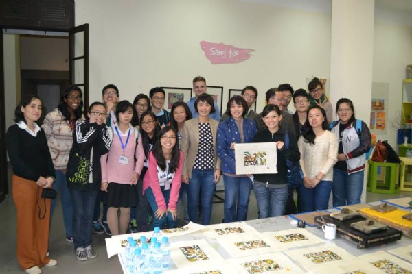 Cùng lên đường thôi nào, các bạn AJC!!!