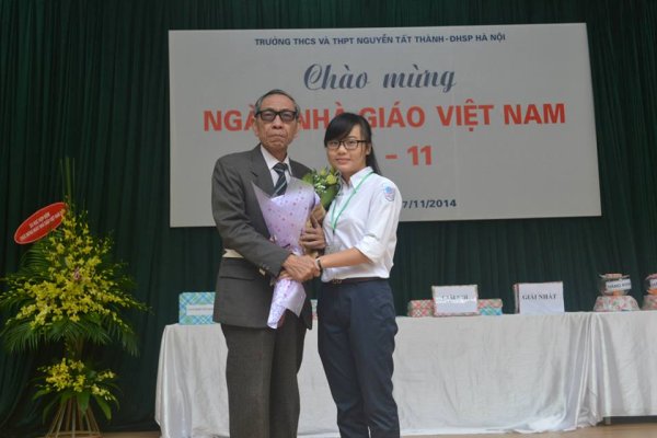 Nhìn lại cuộc vận động Viết về thầy cô và mái trường Nguyễn Tất Thành thân yêu