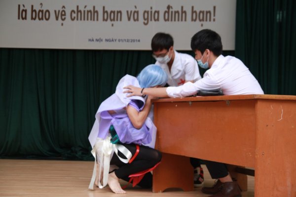 HIV/AIDS – không có ranh giới giữa chúng ta và họ