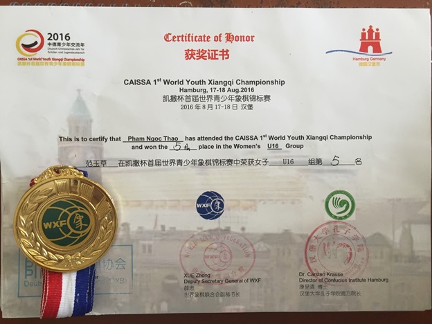 Tấm Huy chương mà Ngọc Thảo đã được trao tặng trong giải đấu cấp Quốc tế