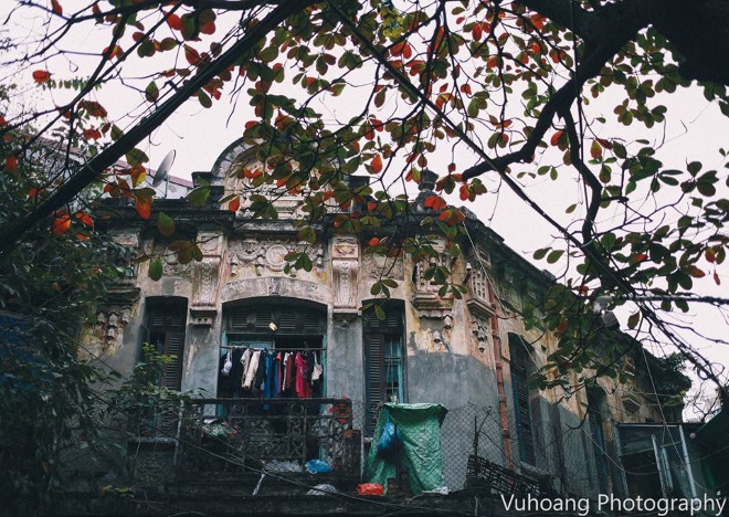 Ai rồi cũng khác