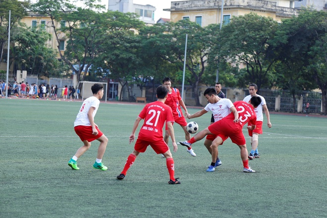 Tấm vé vào Tứ kết tại giải Bóng đá trường Đại học Sư phạm Hà Nội
