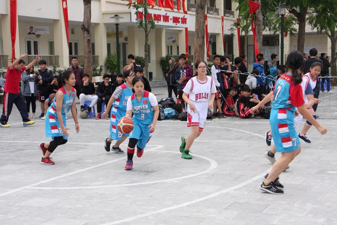Khẳng định bản lĩnh tại giải Bóng rổ Quận Cầu Giấy năm học 2017 - 2018