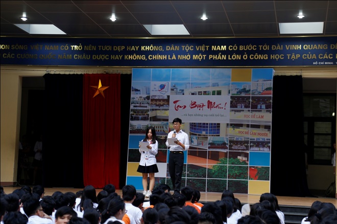 Buổi chào cờ cuối cùng…