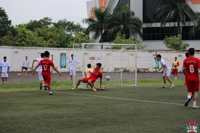 THPT Nguyễn Tất Thành 3 - 0 THPT Lương Văn Can: Khởi đầu hoàn hảo cho hành trình tìm kiếm ngôi vương