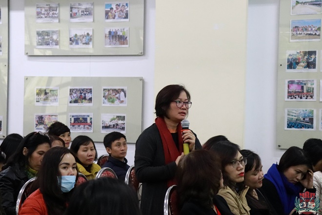 Đồng hành cùng con trong tuổi dậy thì