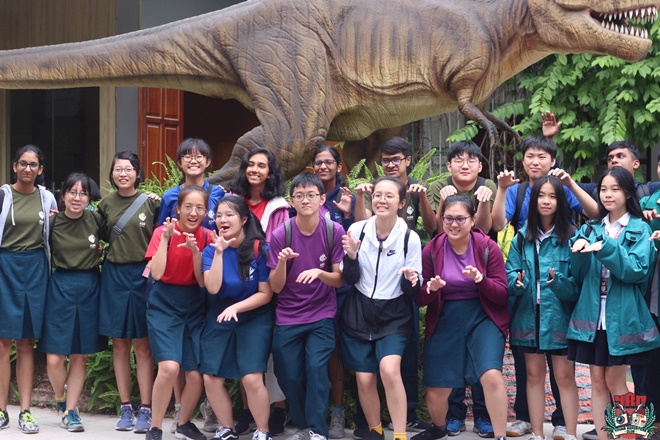 Chuyến đi khám phá thiên nhiên và vũ trụ đầy thú vị cùng những người bạn Singapore