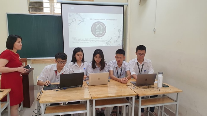Rực cháy niềm đam mê nghiên cứu Khoa học kĩ thuật