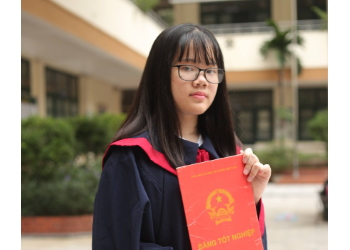 Gương mặt thủ khoa khối 9 - Không ngừng cố gắng