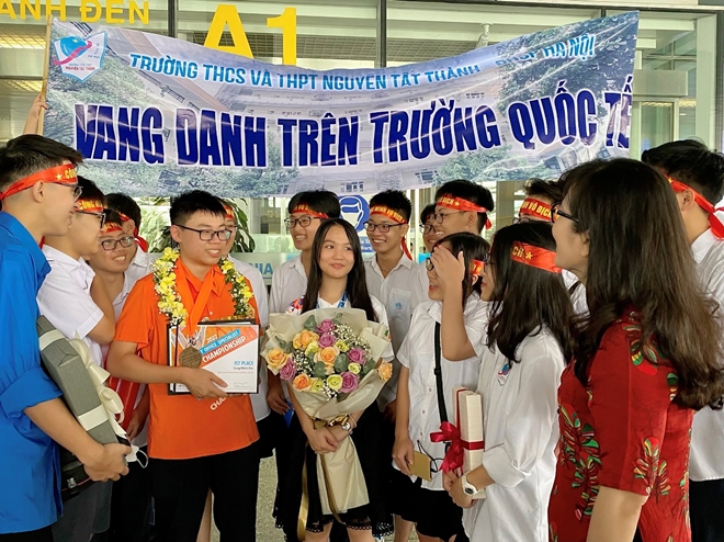 Huy chương Vàng Tin học văn phòng thế giới 2022 - chiến thắng của rất nhiều nỗ lực và yêu thương