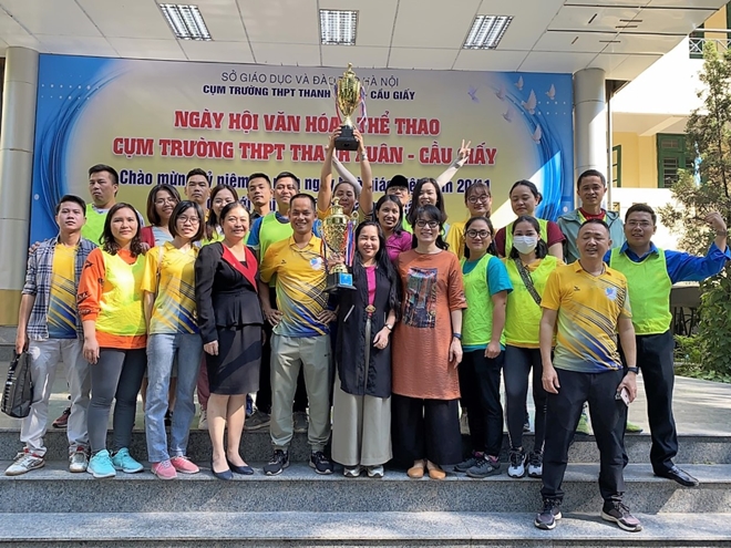Ngày hội Văn hoá - Thể thao cụm trường THPT Thanh Xuân - Cầu Giấy: Kịch tính từng giây phút