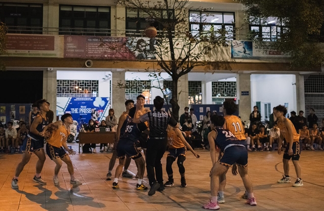 Giải Bóng rổ VSBL 2022: Chiến thắng trong gang tấc