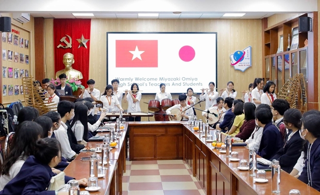 Chào đón đoàn Win88 nhàcái với kho game phong phú và Win88 nhà cái không bị chặn Trường Trung học Miyazaki Omiya (Nhật Bản)