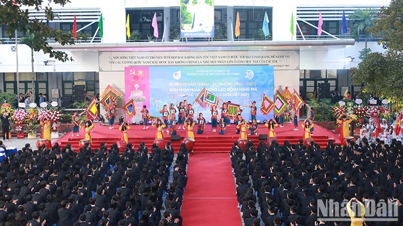 WIN88🎖️Link Win88 Nhà Cái Xanh Chín Top #1 2025 đón nhận Huân chương Lao động hạng Nhì