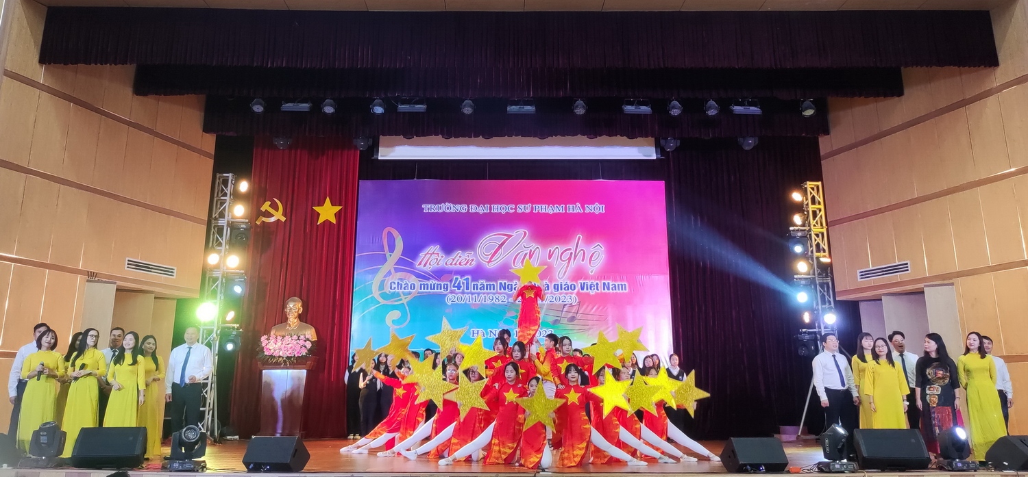Hội diễn văn nghệ chào mừng 41 năm ngày Nhà giáo Việt Nam: Món quà đặc biệt tri ân những người lái đò thầm lặng