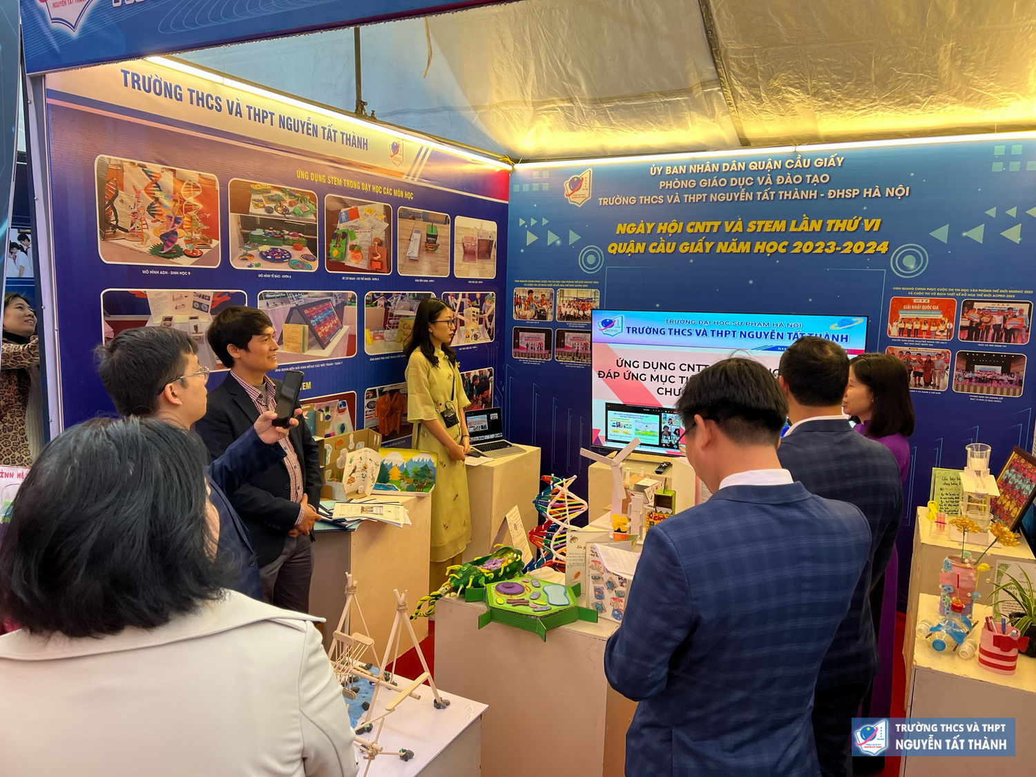 Ngày hội Công nghệ thông tin và STEM quận Cầu Giấy lần thứ VI