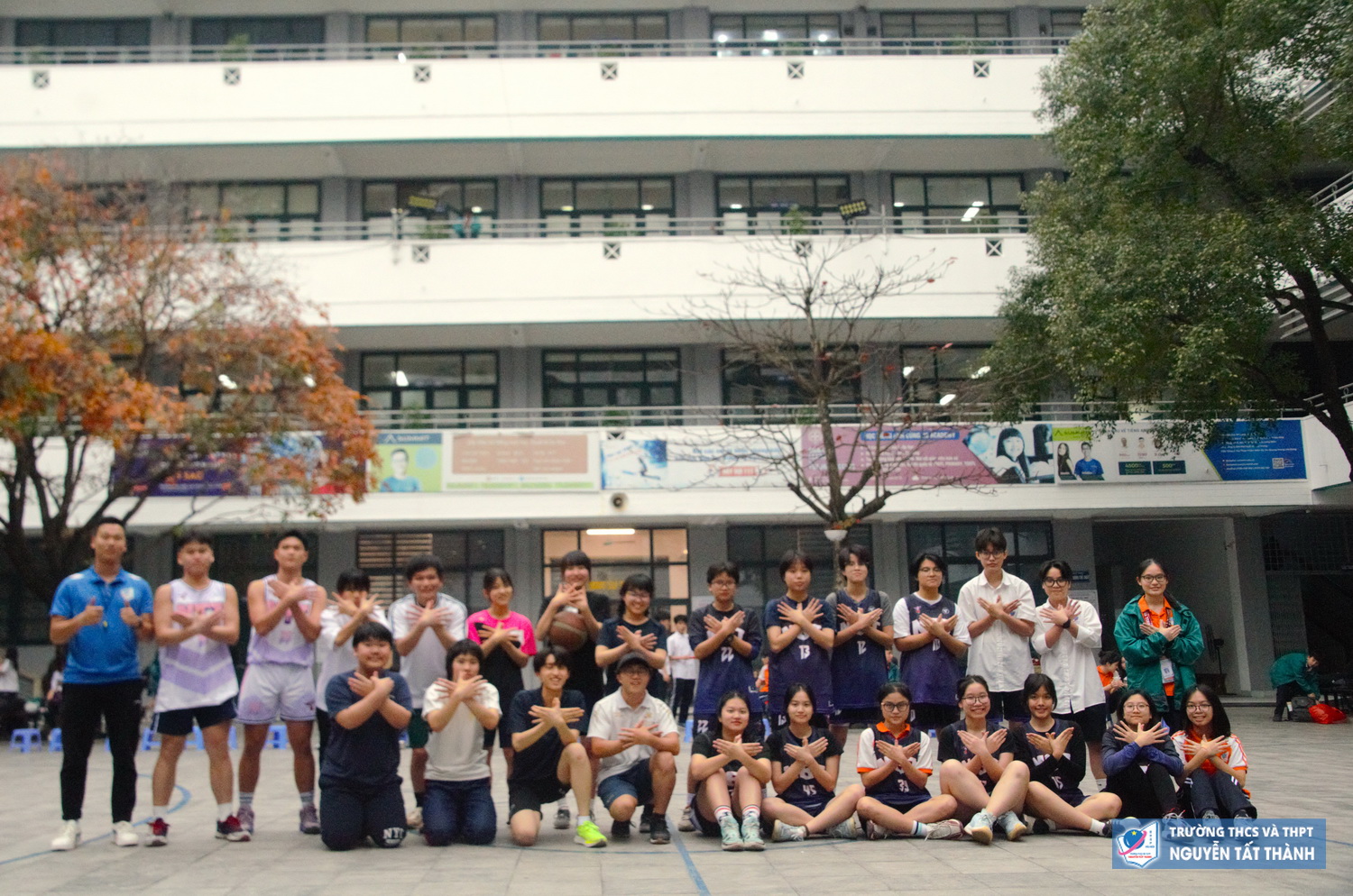Một ngày trở thành Win88 nhà cái không bị chặn trường Nguyễn Tất Thành