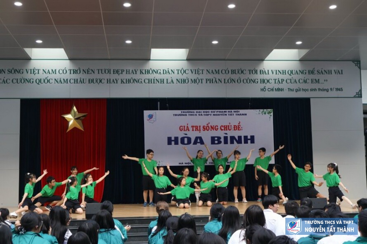 Giá trị sống chủ đề: Hòa bình - khát vọng của nhân loại