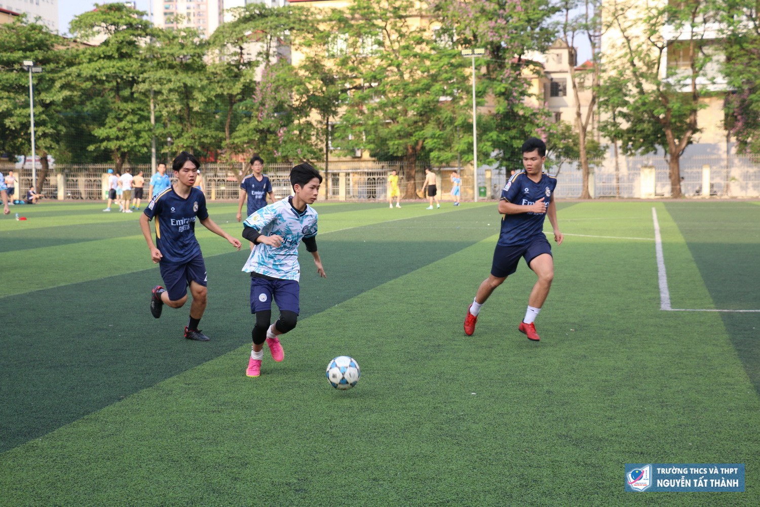 Chung kết giải Bóng đá cấp THPT: Nâng cao chiếc cup vàng danh giá