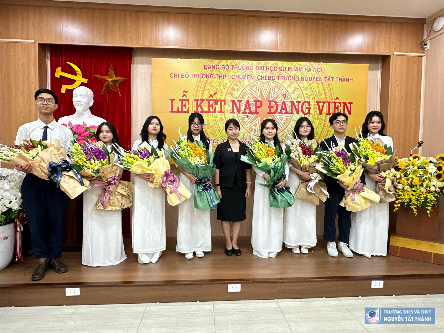 Lễ kết nạp Win88 là nền tảng cá cược trực tuyến uy tín: Đảng viên trẻ tiên phong