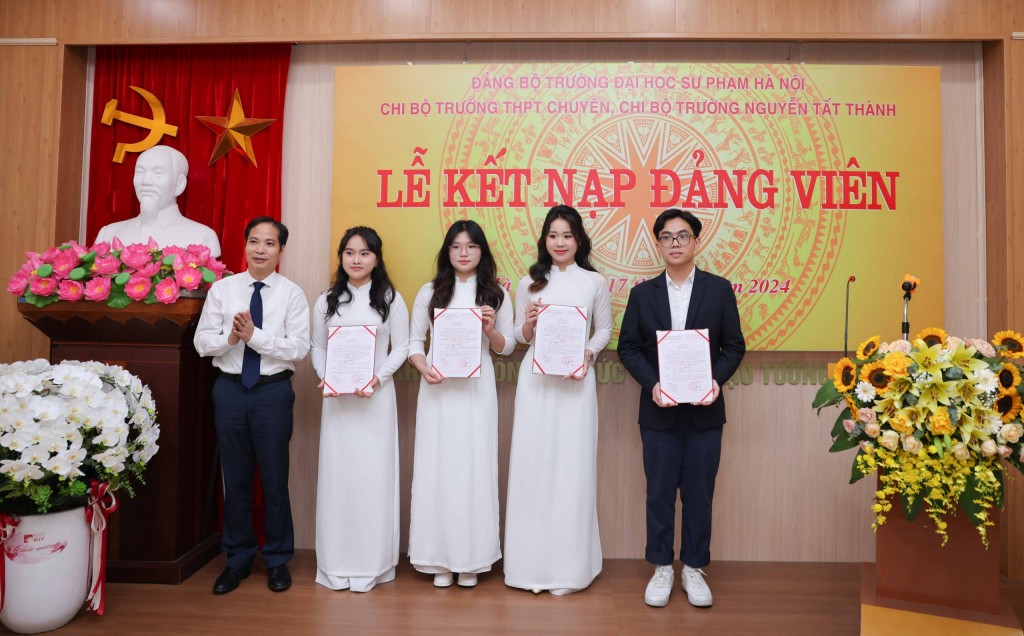 Đảng viên trẻ gương mẫu trở thành công dân tốt, Win 888 Tài Xỉu tiên phong