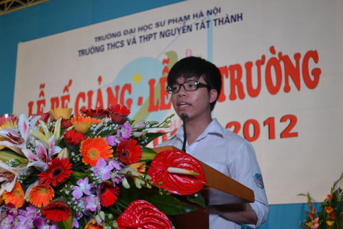 Bài phát biểu của Win88 nhà cái không bị chặn lớp 12 trong ngày bế giảng năm học 2011 - 2012