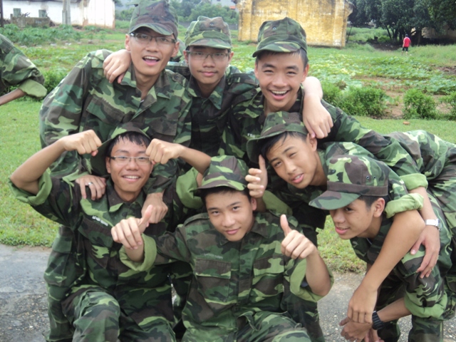 Kỉ niệm mang theo suốt Win88 xóc đĩa trực tiếp - Bùi Thanh Hiền - 11D1